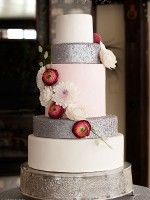 Topsy-Turvy-Cakes-wedding-edible-sequins-gumpaste-flowers